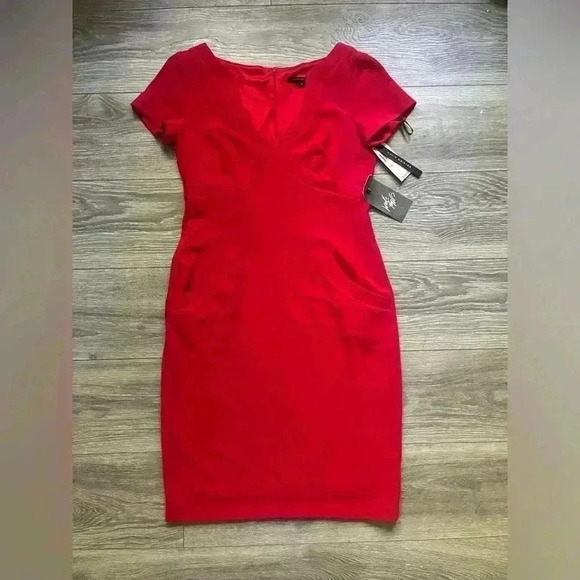 NEW David Meister Red Fitted Short Sleeve Cocktail Dress Pockets Size 6 - Picture 1 of 8